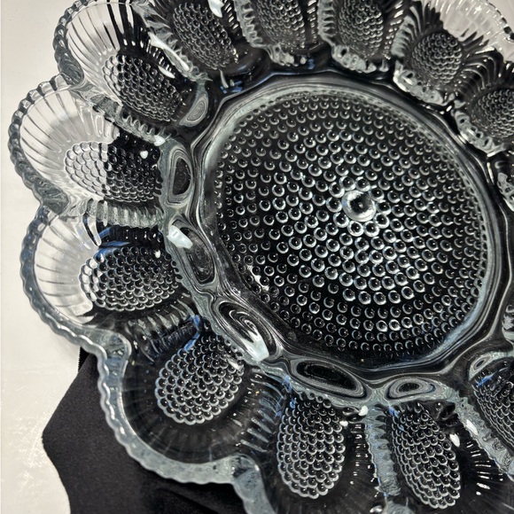 VTG Indiana Glass Hobnail Deviled Egg Dish Platter Clear Ribbed Scalloped 11.25” - Picture 4 of 9